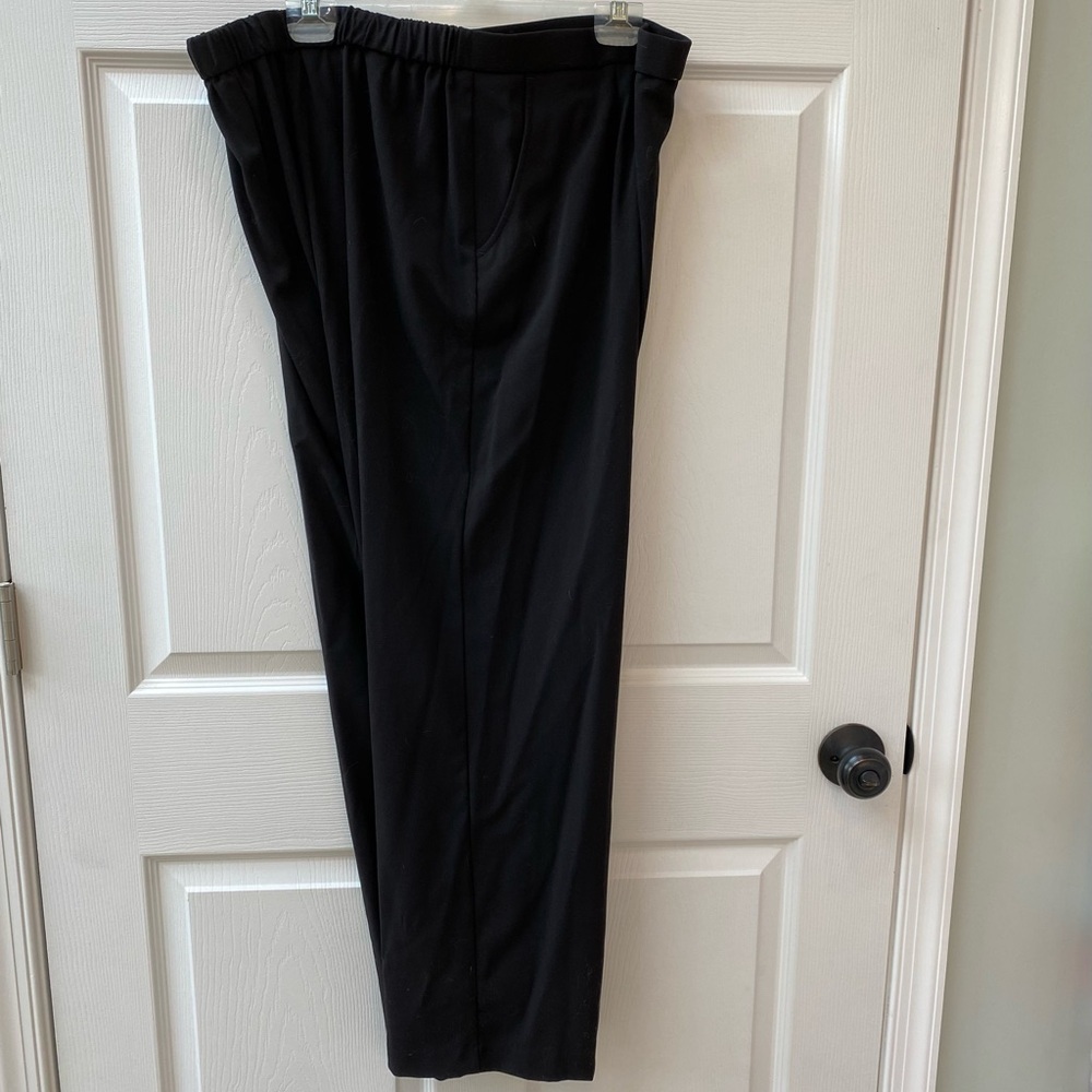 NWT Briggs Comfort Waistband black pants 22 short